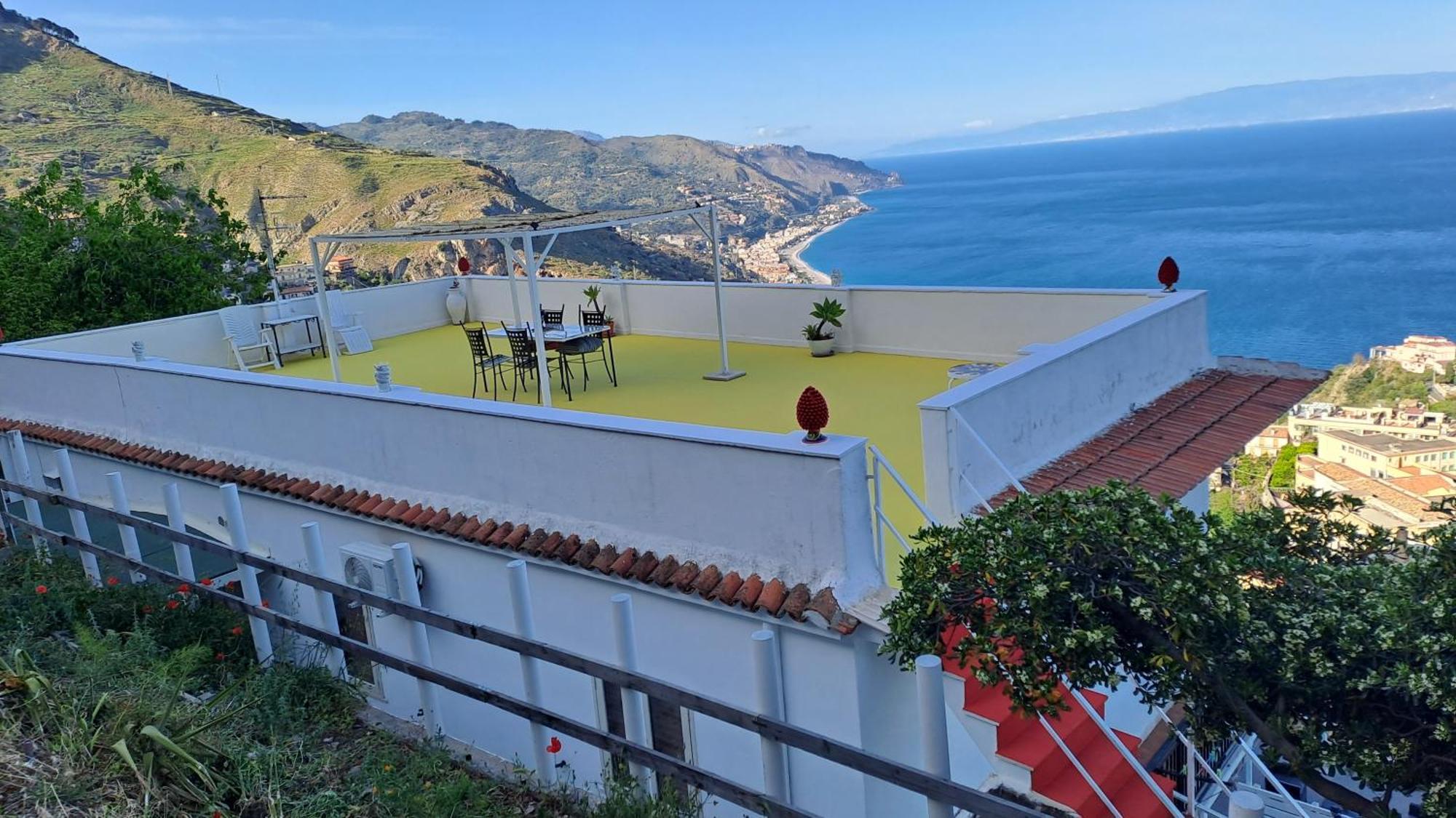 Villa Johnny And Mary'S House Breathtaking View Таормина Екстериор снимка